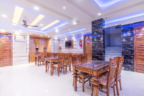 hotel festival at delhi airport