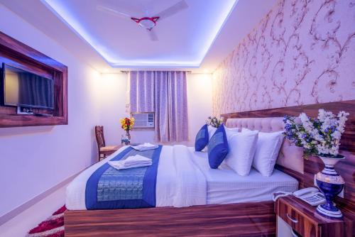 hotel festival at delhi airport