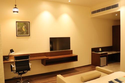 hillcrest hotel and resort