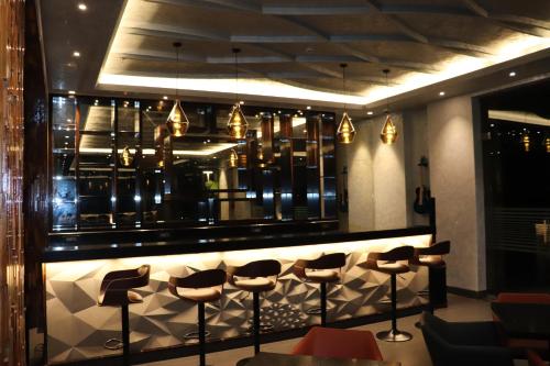 hillcrest hotel and resort