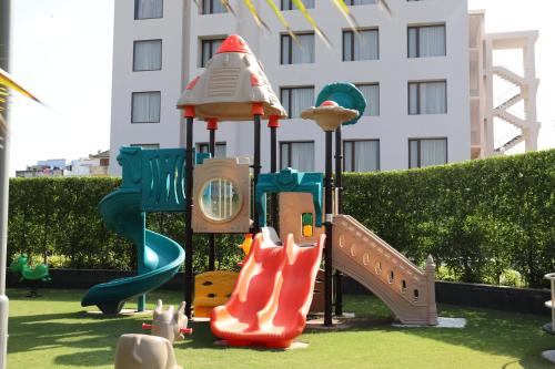 hillcrest hotel and resort