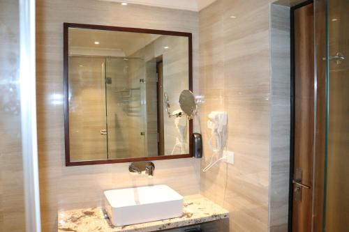 hillcrest hotel and resort