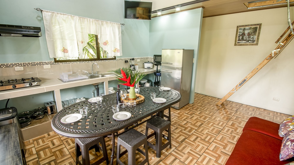 cabanas rio escondido en la fortuna