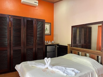 cabanas rio escondido en la fortuna