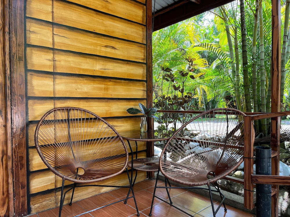 cabanas rio escondido en la fortuna