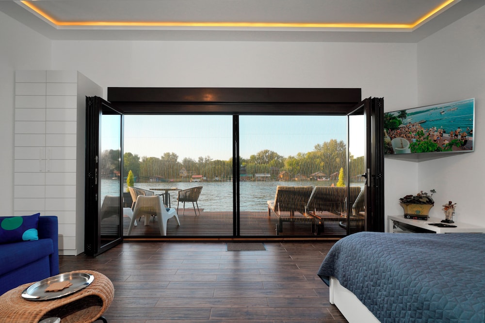beach house belgrade