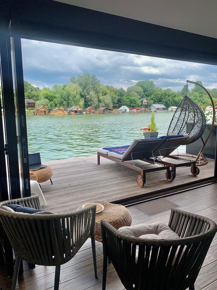 beach house belgrade