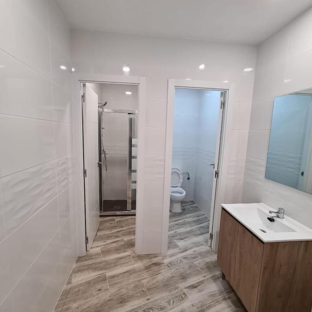 hostal las fronteras