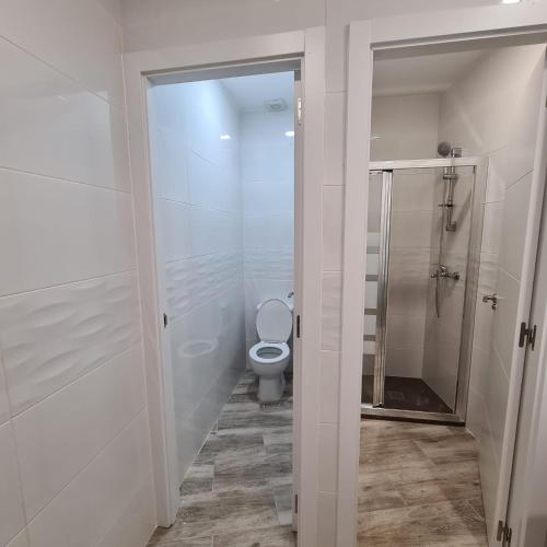 hostal las fronteras