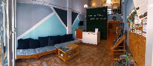 me u2 and i smile hostel