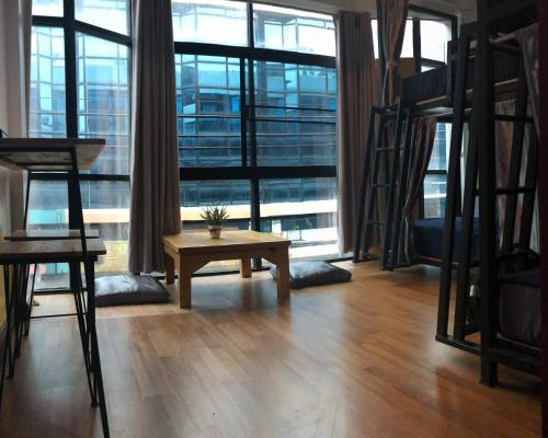 me u2 and i smile hostel