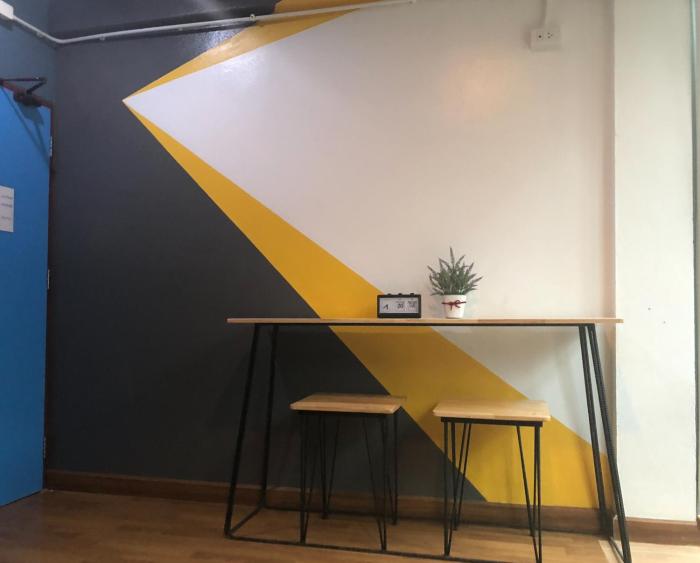 me u2 and i smile hostel