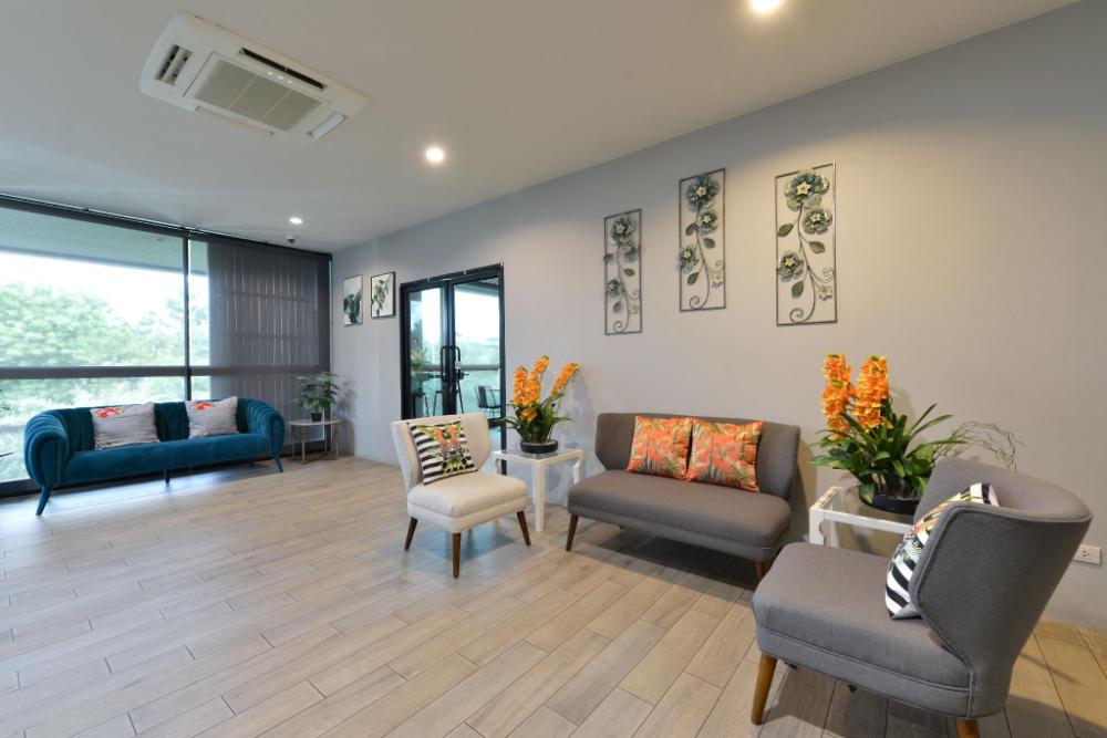 raweewan residence hotel