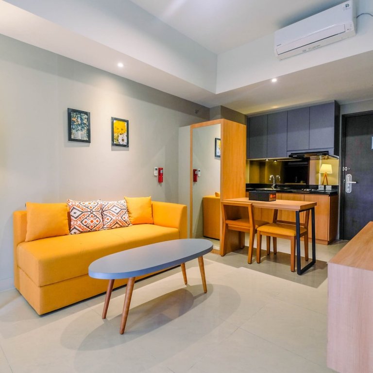 luxury 1br apartment with golf view at mustika golf residence