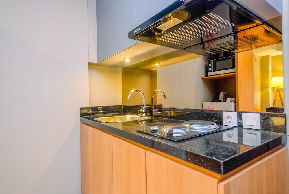 luxury 1br apartment with golf view at mustika golf residence