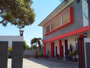 fidelia homestay palu