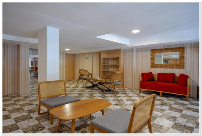 reddoorz plus madukoro raya semarang