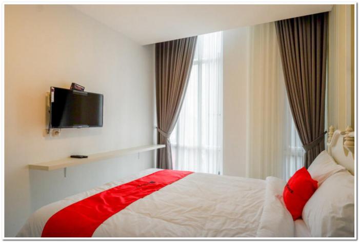 reddoorz plus madukoro raya semarang