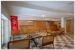 reddoorz plus madukoro raya semarang