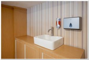 reddoorz plus madukoro raya semarang