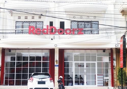 reddoorz jalan tanjung blitar