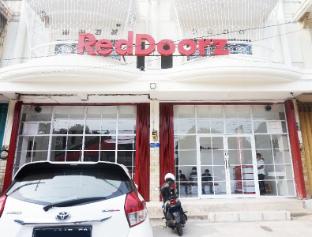 reddoorz jalan tanjung blitar