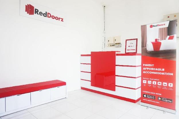 reddoorz jalan tanjung blitar