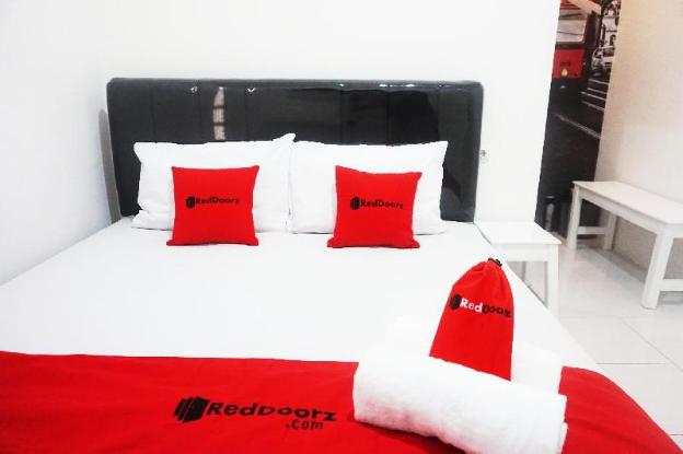 reddoorz jalan tanjung blitar