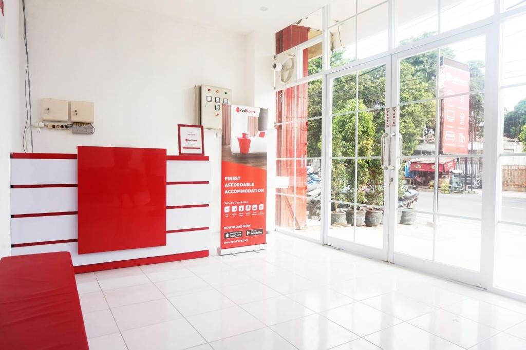 reddoorz jalan tanjung blitar