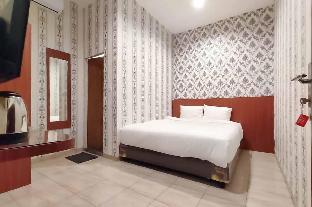 formerly reddoorz plus jalan letda sujono medan 2