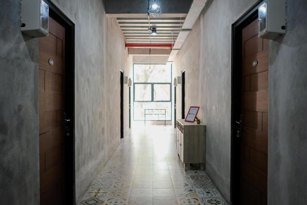 reddoorz near trans studio mall cibubur 3