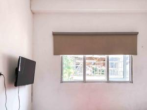 formerly reddoorz near eco green park batu