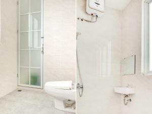 reddoorz at golden white house pettarani