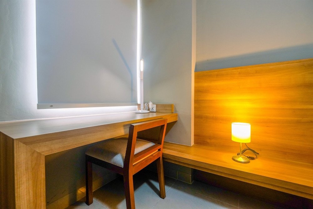 chic and cozy 1br apartment at mustika golf residence