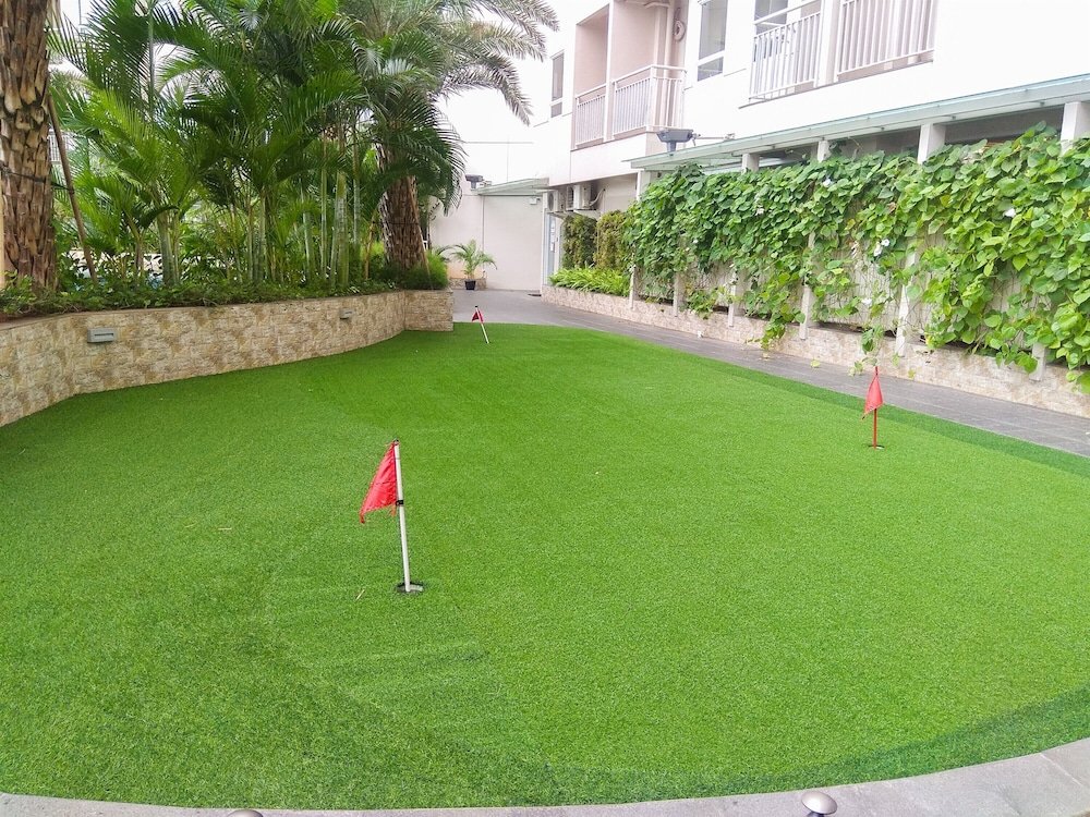 chic and cozy 1br apartment at mustika golf residence