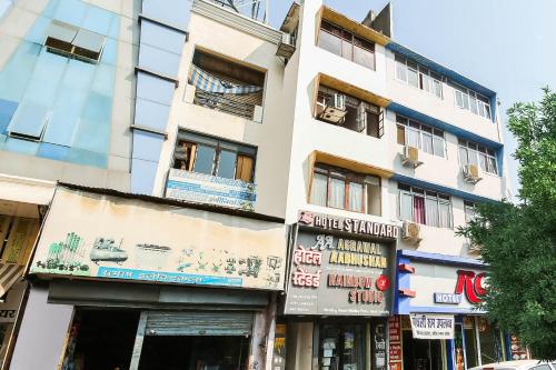 Spot On Standard,Jabalpur>>Bhedaghat,2 star