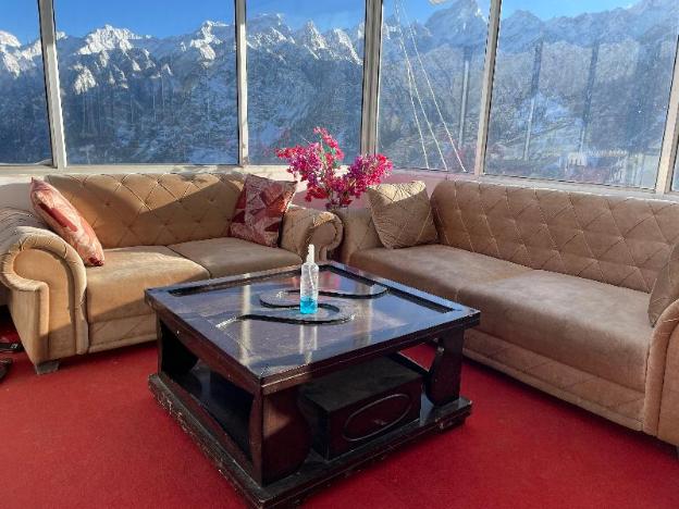 snow mount hotel auli