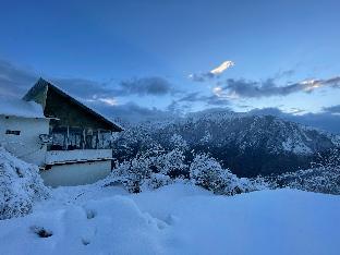 snow mount hotel auli