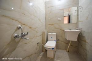 Hotel Keshav Residency,Udaipur>>Chittorgarh,3 star