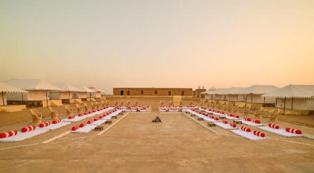 explore jaisalmer desert camp