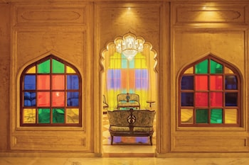 r chandras palace