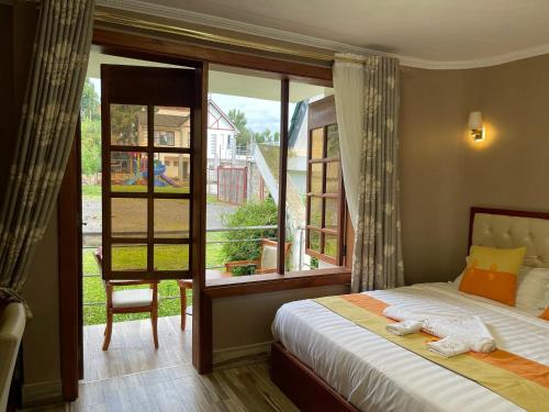 khwesa resort