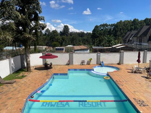 khwesa resort