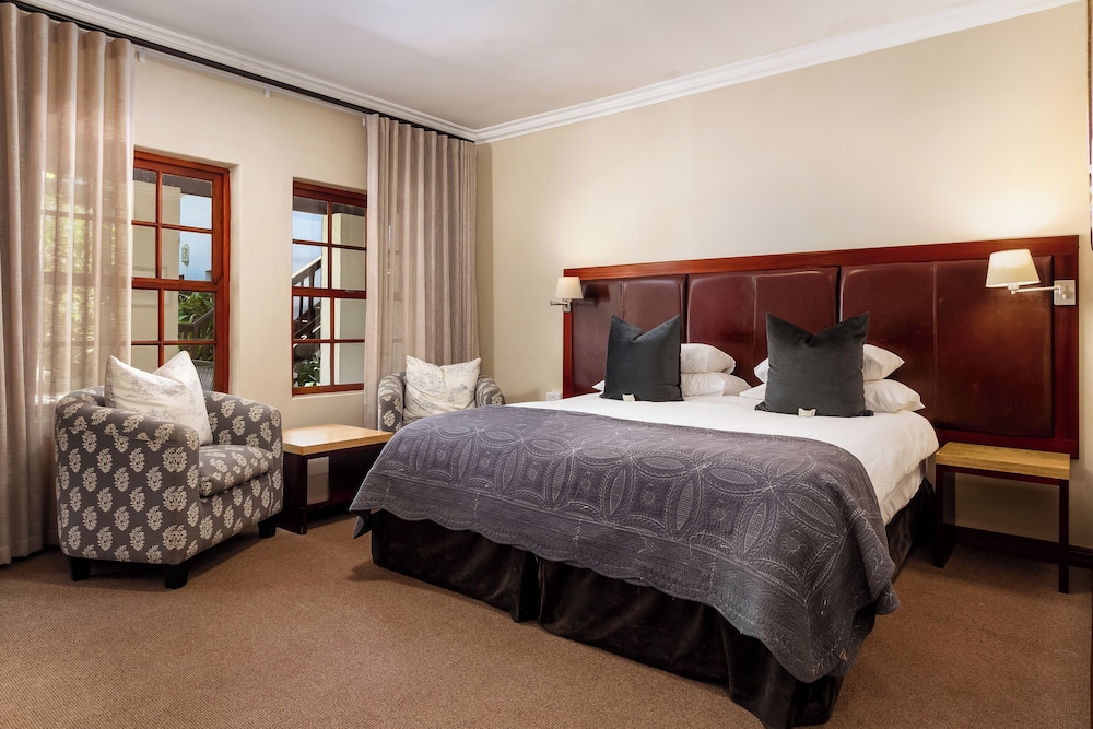 noordhoek village hotel