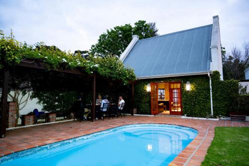 noordhoek village hotel