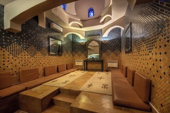 hotel karam palace
