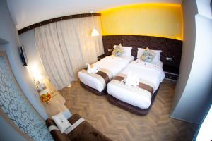 hotel karam palace