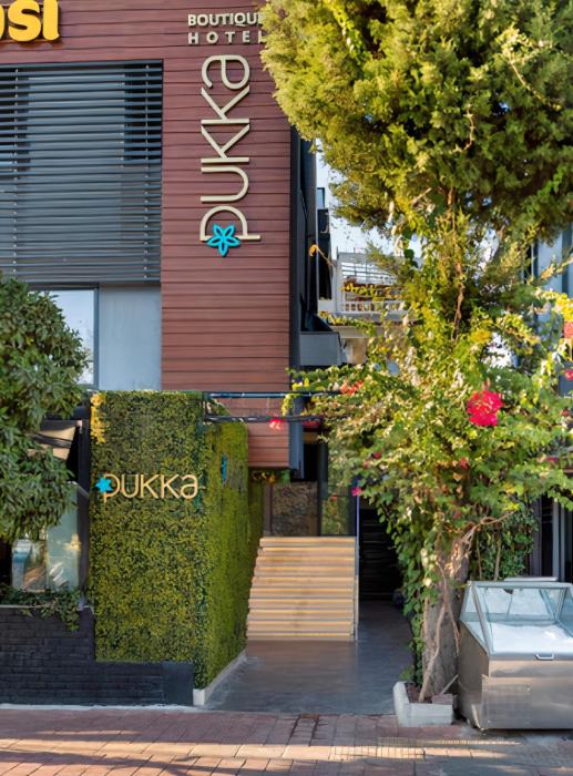 pukka boutique hotel
