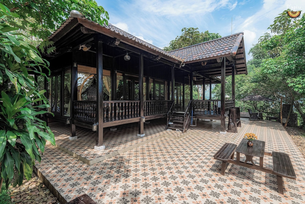 papiu resort