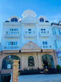 peach valley hotel dalat